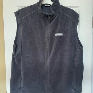 Columbia fleece vest